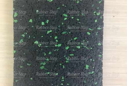 Рулонное резиновое покрытие Регупол Мидл черно-зеленый 6 мм плотность 850